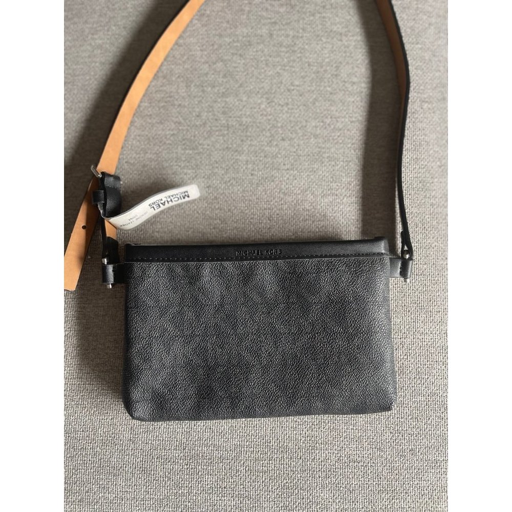 Michael Kors fanny pack NWT